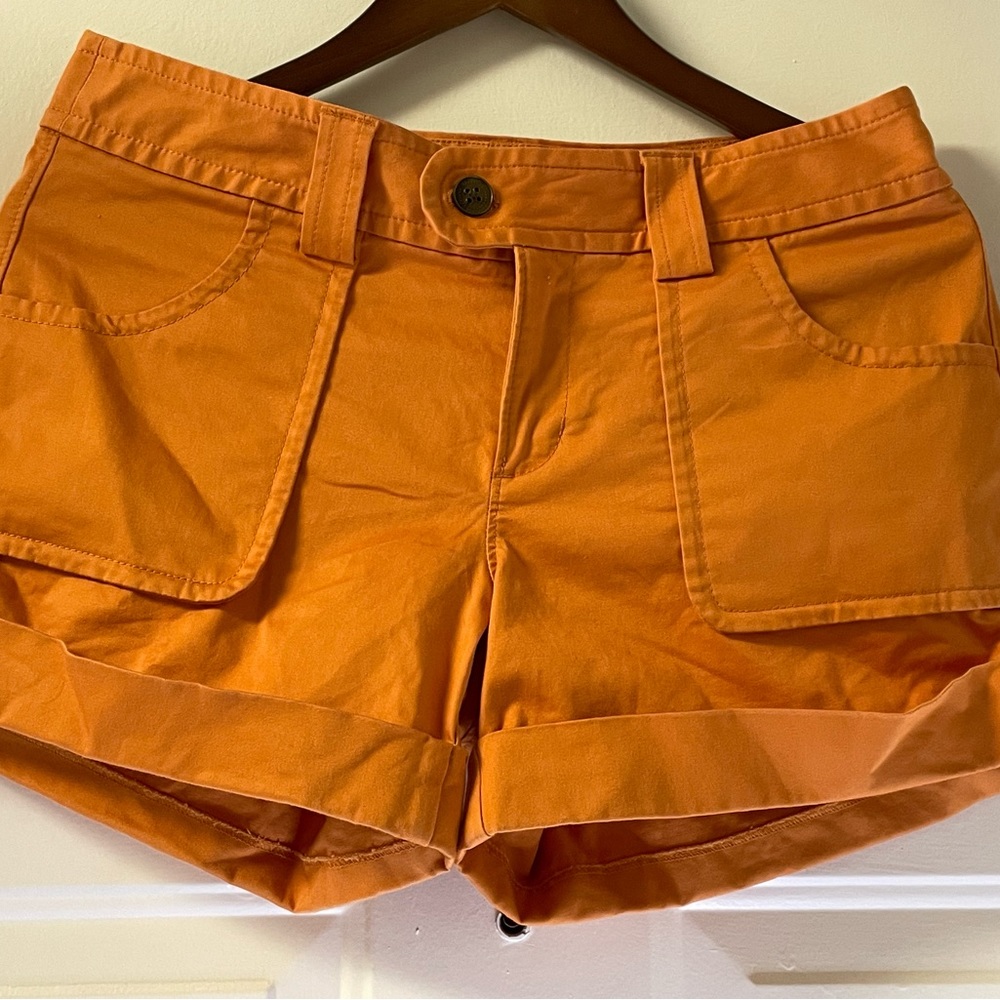 Banana Republic Ryan fit orange shorts barely worn